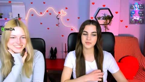 Trixy online show from April 7, 2026, 12:16 pm