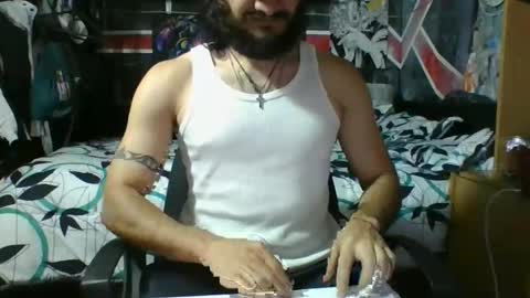 Snapshot of trizquelmen chatting on December 2, 2025, 12:16 am Andrew online show from December 2, 2025, 12:16 am