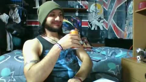 Snapshot of trizquelmen chatting on January 5, 2026, 10:57 pm Andrew online show from January 5, 2026, 10:57 pm