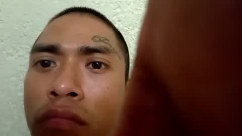 Snapshot of trowermc chatting on December 2, 2025, 5:57 am trowermc online show from December 2, 2025, 5:57 am