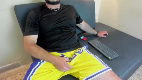 Troy online show from March 25, 2026, 3:34 am