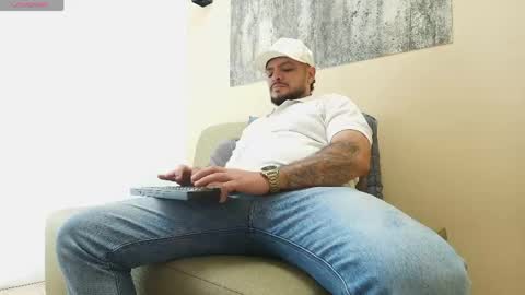 Troy online show from April 27, 2026, 10:19 pm