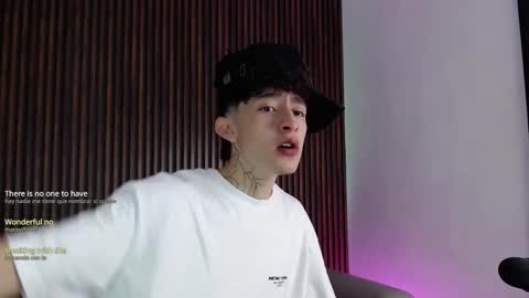 Snapshot of troy_rouge chatting on October 4, 2025, 11:41 am Troy online show from October 4, 2025, 11:41 am