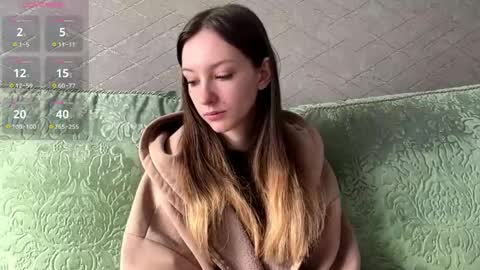 Hello Viola here   Help me to make 50 thumbs up 333 online show from April 15, 2026, 5:14 am