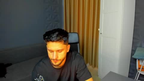 Snapshot of troywade chatting on May 23, 2026, 4:39 am TroyWade online show from May 23, 2026, 4:39 am