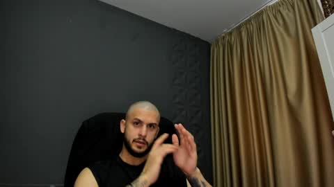 Snapshot of troywade chatting on June 7, 2026, 4:16 am TroyWade online show from June 7, 2026, 4:16 am