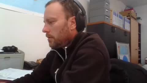 Snapshot of truble_again chatting on January 9, 2026, 2:09 pm truble_again online show from January 9, 2026, 2:09 pm