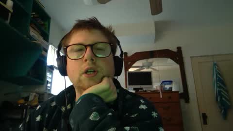 Snapshot of true_manofworth chatting on December 6, 2024, 3:44 pm HandicappedLaugher online show from December 6, 2024, 3:44 pm