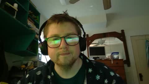 Snapshot of true_manofworth chatting on December 7, 2024, 6:37 pm HandicappedLaugher online show from December 7, 2024, 6:37 pm