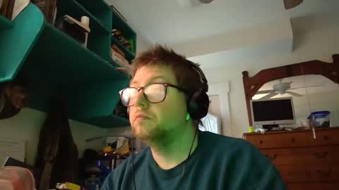 Snapshot of true_manofworth chatting on December 11, 2024, 4:20 pm HandicappedLaugher online show from December 11, 2024, 4:20 pm