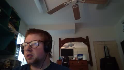 Snapshot of true_manofworth chatting on January 4, 2025, 2:14 pm HandicappedLaugher online show from January 4, 2025, 2:14 pm