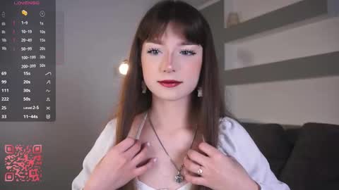 Snapshot of truegrace chatting on October 6, 2025, 7:00 pm Grace online show from October 6, 2025, 7:00 pm