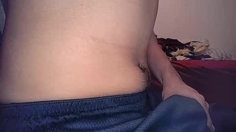 truelove1001 online show from April 15, 2026, 9:49 am