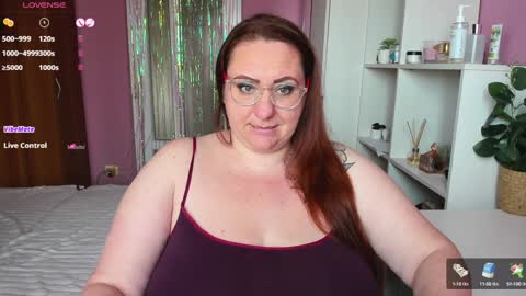 Adelle online show from January 30, 2025, 10:08 am