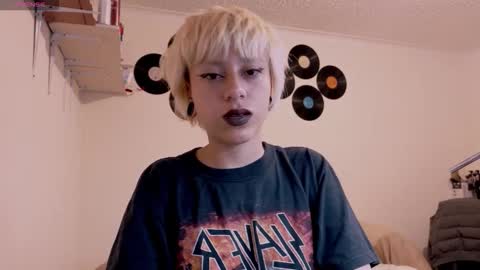 Cait online show from October 20, 2025, 4:57 am