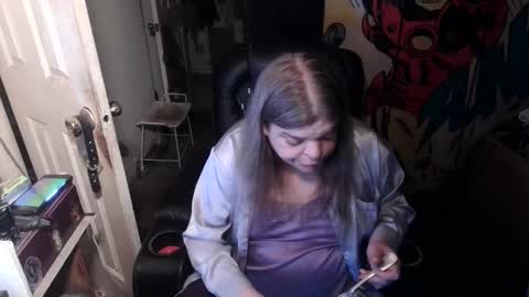 Snapshot of ts_anne chatting on May 17, 2026, 9:17 am Anne online show from May 17, 2026, 9:17 am