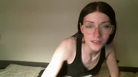 Elisabeth online show from February 8, 2025, 3:30 am