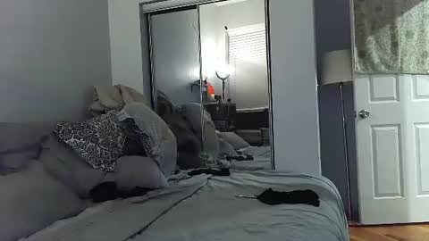 Amber White online show from October 5, 2025, 2:54 am