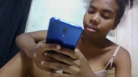 Snapshot of tsaralaza chatting on September 29, 2025, 7:19 pm tsaralaza online show from September 29, 2025, 7:19 pm