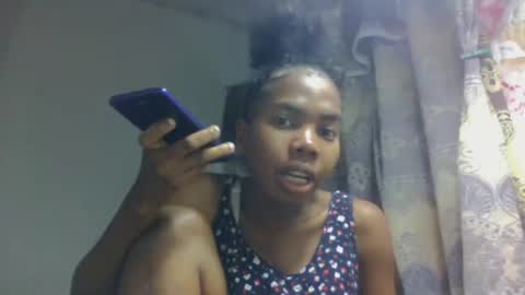 Snapshot of tsaralaza chatting on October 7, 2025, 5:43 pm tsaralaza online show from October 7, 2025, 5:43 pm