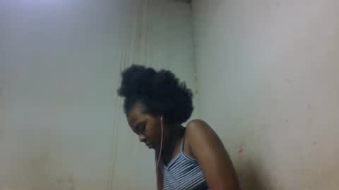 Snapshot of tsaralaza chatting on November 7, 2025, 9:53 am tsaralaza online show from November 7, 2025, 9:53 am