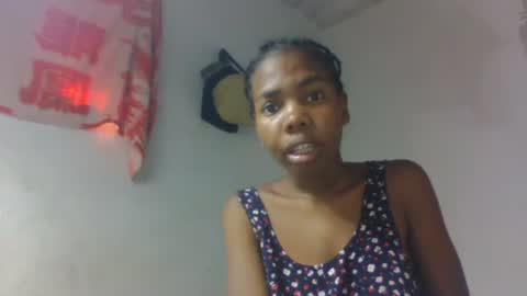 Snapshot of tsaralaza chatting on November 12, 2025, 10:26 am tsaralaza online show from November 12, 2025, 10:26 am