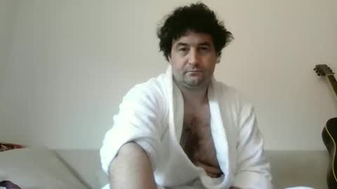 Snapshot of tsartan111 chatting on October 29, 2025, 9:22 am tsartan111 online show from October 29, 2025, 9:22 am