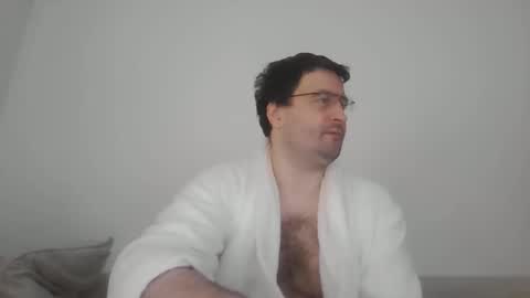 Snapshot of tsartan111 chatting on March 13, 2026, 9:27 am tsartan111 online show from March 13, 2026, 9:27 am