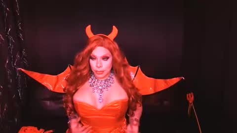 Snapshot of tsblondienyc chatting on October 25, 2025, 1:02 am Jessie online show from October 25, 2025, 1:02 am