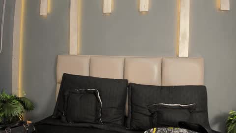 Snapshot of tsexoticfuck chatting on February 20, 2026, 7:47 pm C H L O E online show from February 20, 2026, 7:47 pm