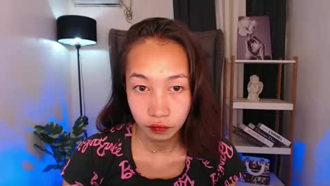 tskitty_girl online show from October 4, 2025, 7:06 am