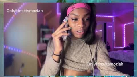 Snapshot of tsmoziah chatting on October 14, 2025, 4:57 am tsmoziah online show from October 14, 2025, 4:57 am