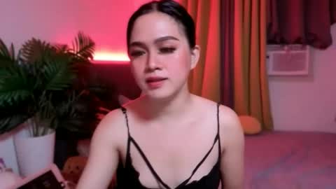 Bella Ratbu online show from March 22, 2026, 4:32 pm