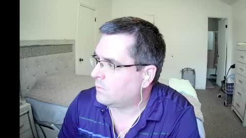 Snapshot of tstwbtsb chatting on April 25, 2026, 4:37 pm tstwbtsb online show from April 25, 2026, 4:37 pm