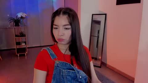 Tsuky online show from February 12, 2025, 2:35 am