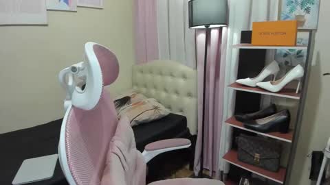 tsuncutmargauxx online show from October 3, 2025, 8:33 am