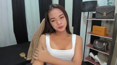 tsuncutrhein online show from November 9, 2025, 8:12 am