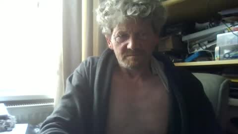 Snapshot of ttb2769 chatting on May 17, 2026, 6:11 am ttb2769 online show from May 17, 2026, 6:11 am