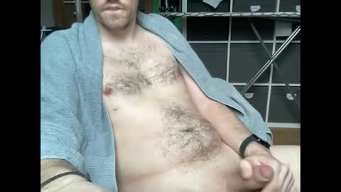 ttutzi390 online show from February 11, 2025, 4:02 pm