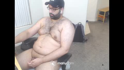 Snapshot of tubbs123 chatting on February 10, 2025, 3:13 am Tubbs123 online show from February 10, 2025, 3:13 am