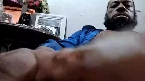 Tube online show from April 6, 2026, 4:57 am