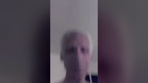 Snapshot of tuffjr chatting on July 19, 2026, 1:31 am tuffjr online show from July 19, 2026, 1:31 am