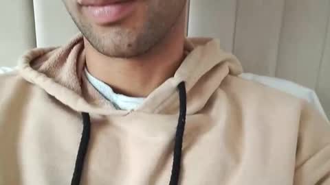 Snapshot of tunisiensexyguy chatting on December 30, 2024, 2:30 pm TunisienSexyGuy online show from December 30, 2024, 2:30 pm