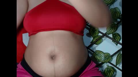 tu reina no face online show from March 27, 2026, 4:18 pm