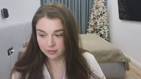 Snapshot of tutti_frutti_ chatting on December 28, 2024, 8:36 pm Ariana online show from December 28, 2024, 8:36 pm