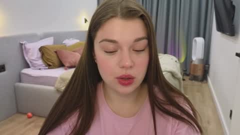 Snapshot of tutti_frutti_ chatting on January 21, 2025, 9:15 pm Ariana online show from January 21, 2025, 9:15 pm