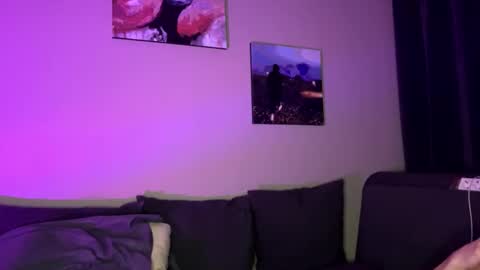 Snapshot of tw1nflame chatting on March 11, 2025, 9:59 pm Twin Flame online show from March 11, 2025, 9:59 pm