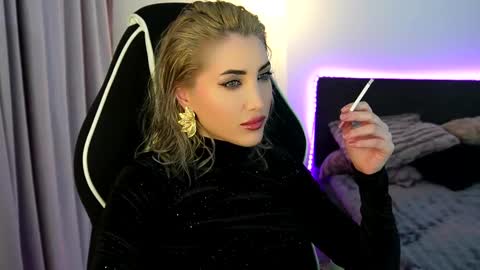 MayCarrey online show from March 11, 2026, 11:00 pm