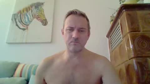 Snapshot of twiga72 chatting on February 9, 2026, 9:46 am twiga72 online show from February 9, 2026, 9:46 am