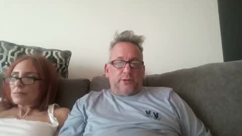 twinflame1227 online show from April 5, 2026, 9:01 pm